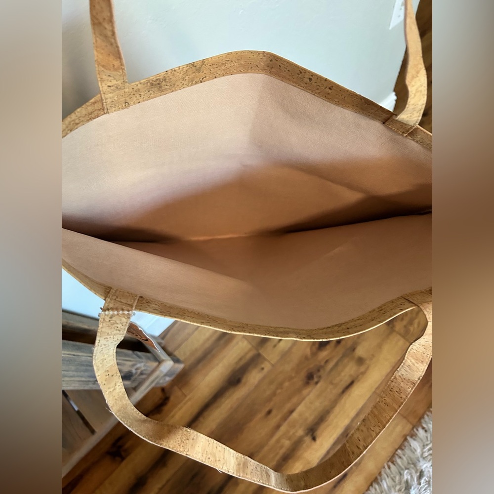 Portugal Cork Tote Bag with Fish Print - Picture 4 of 6